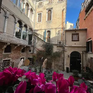  Frühstückspension Corte Del Doge Di Rialto Italien